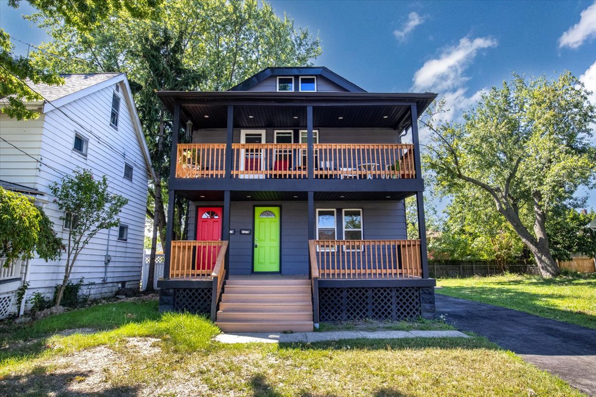 19418 Arrowhead Avenue - Down