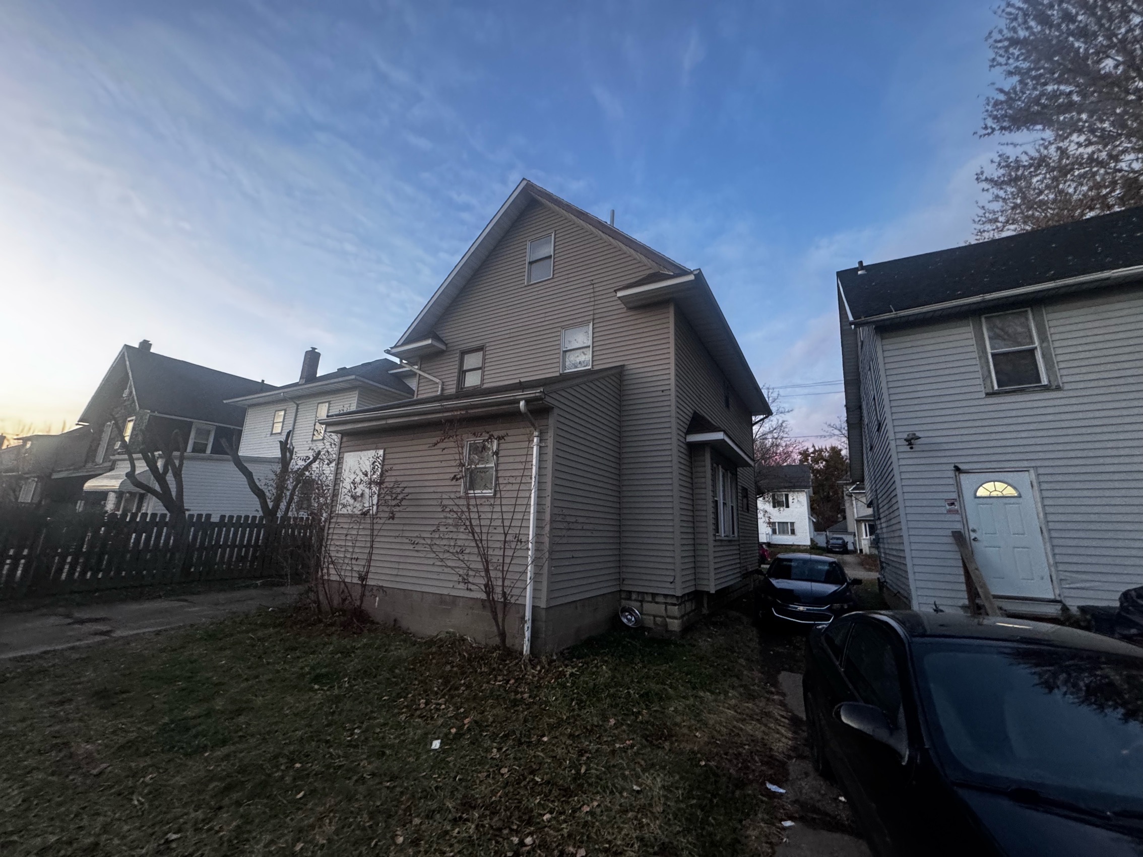 Property thumbnail image